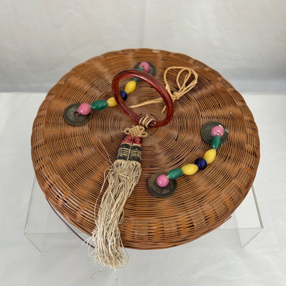 Vintage Chinese Sewing Basket w 4 Luck Coins Beads Tassels Peking Glass Ring 8"